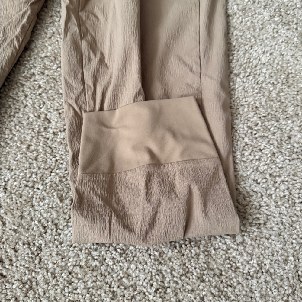 Athleta Women's Tan Track Pants ๐ - Picture 5 of 6